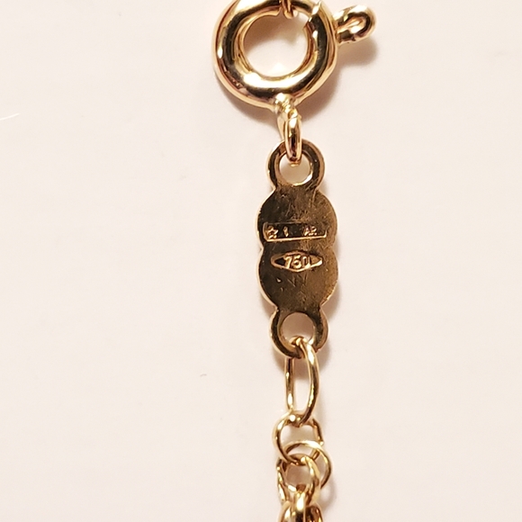 Jewelry - Picture 5 of 5